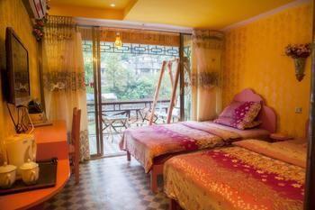 Fenghuang Lifetime True Love Hotel Extérieur photo